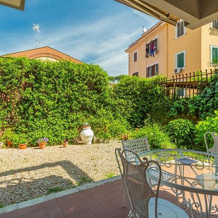 St Peters Garden 3 Bdr Apartment Рим Екстериор снимка