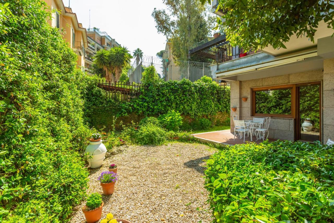 St Peters Garden 3 Bdr Apartment Рим Екстериор снимка