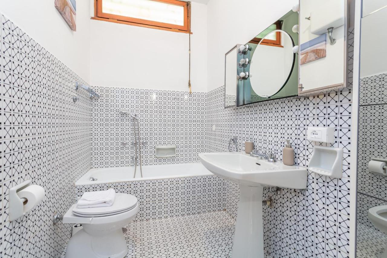 St Peters Garden 3 Bdr Apartment Рим Екстериор снимка