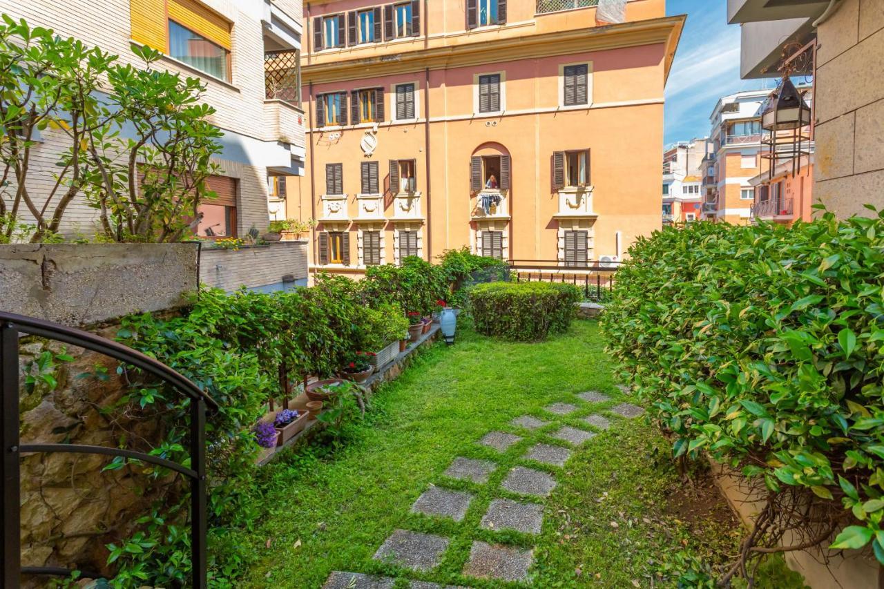 St Peters Garden 3 Bdr Apartment Рим Екстериор снимка